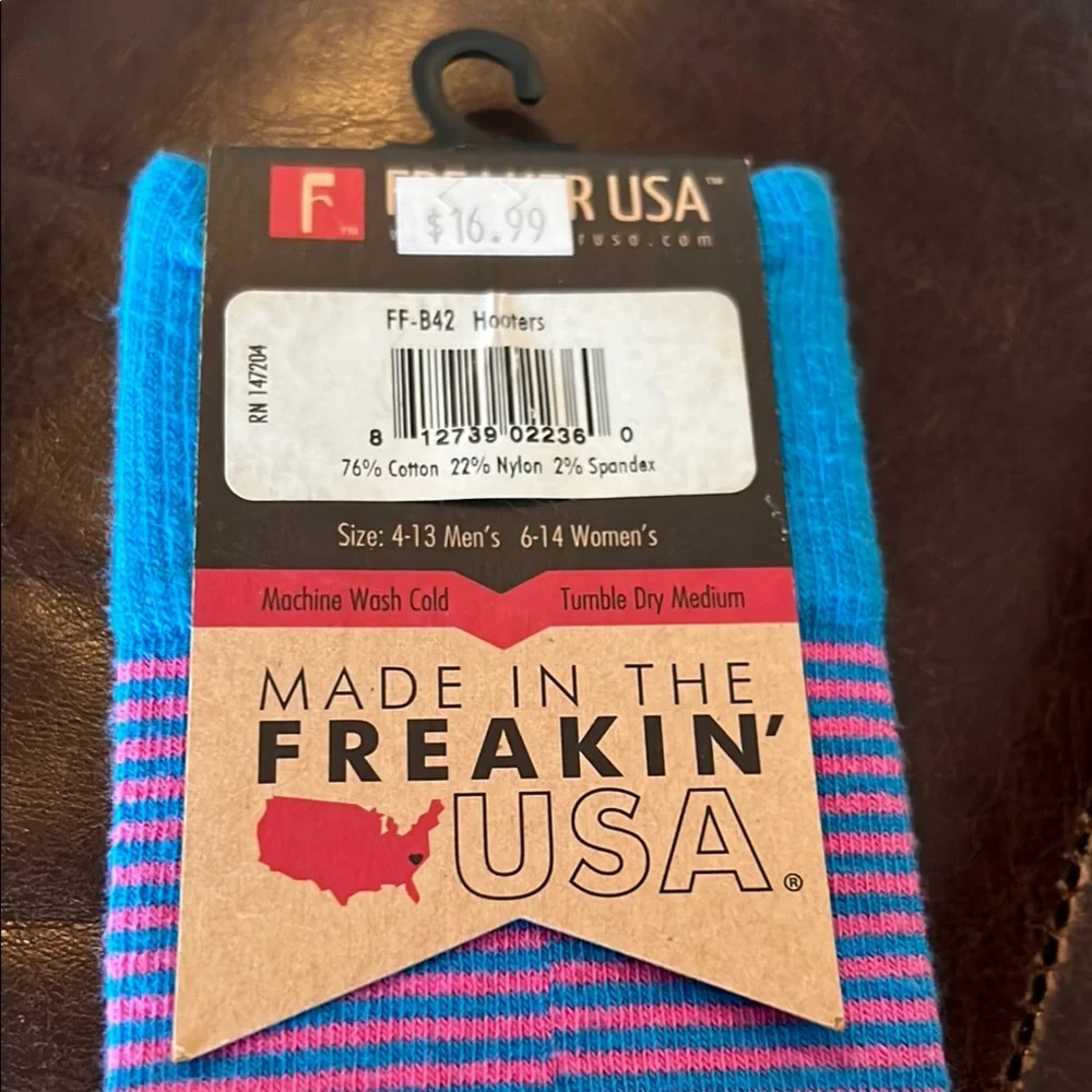 Freaker USA Hooters Striped Socks